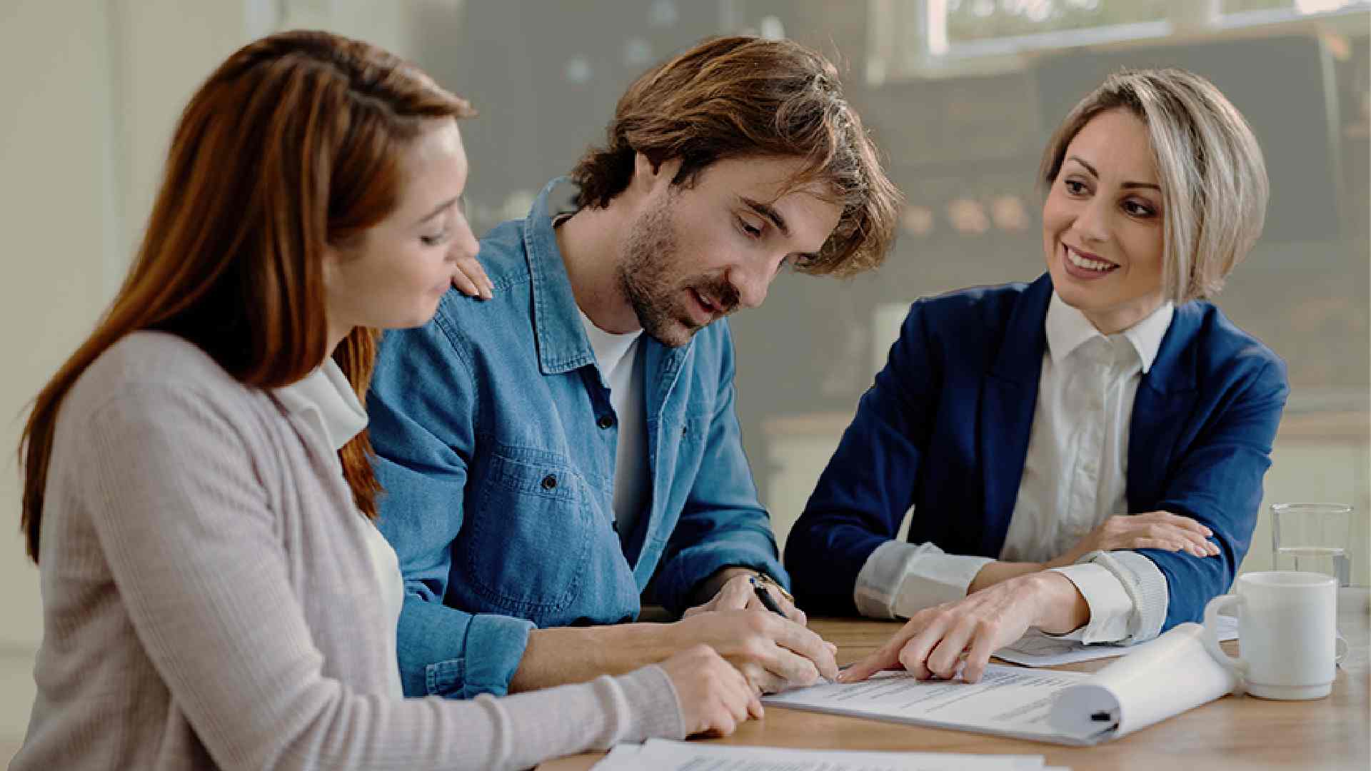 Employer of Record in Dubai: EOR UAE Guide 2024